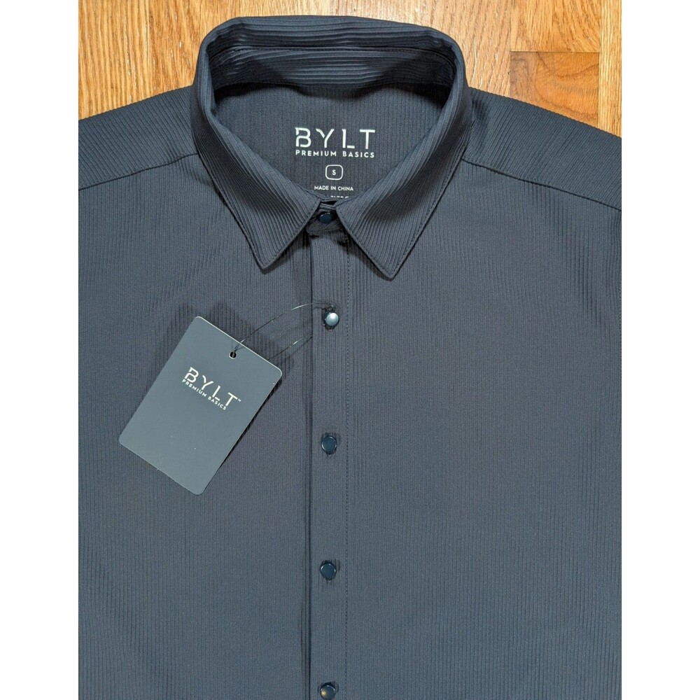 BYLT Ribbed Button Down Shirt Mens Small Navy Short Sleeve Performance NWT